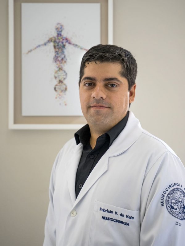 Dr-Fabricio-Vale-neurocirurgiao-funcional-Especialista-em-dor (73)